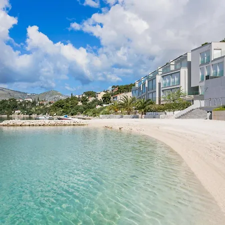 Apartments With Parking Space Trogir - 12152 * Trogir