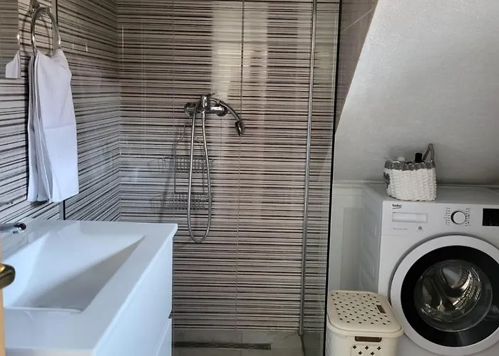 With Parking Space - 12152 Trogir