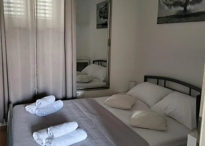 With Parking Space - 12152 * Trogir